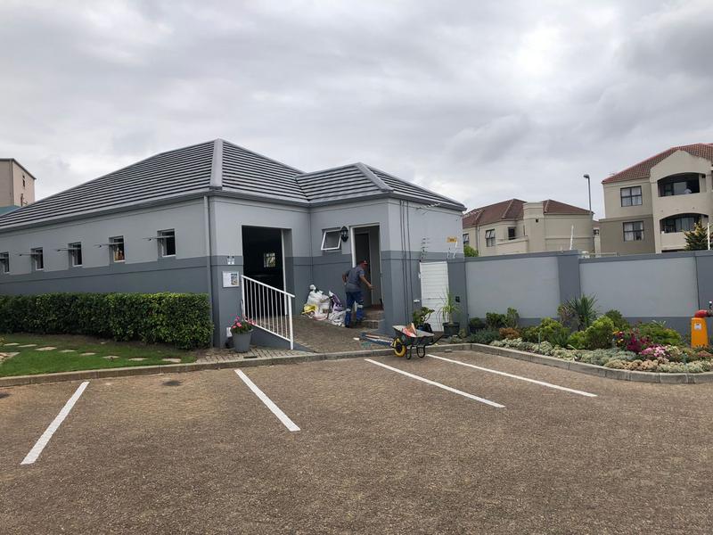 2 Bedroom Property for Sale in Vredekloof East Western Cape